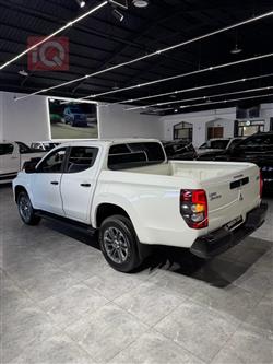 ميتسوبيشي L200